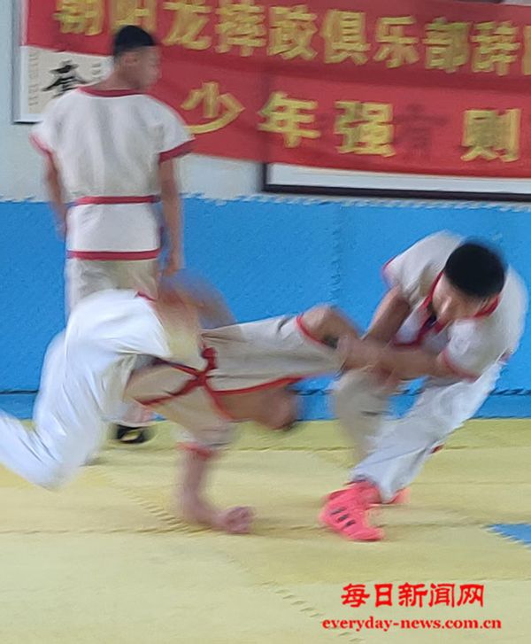 04.jpg 04.jpg