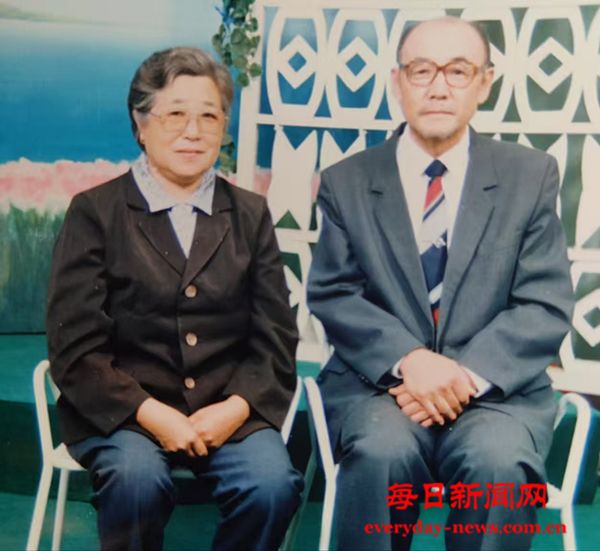 002.jpg 002.jpg