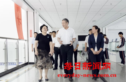 正在111111111.png