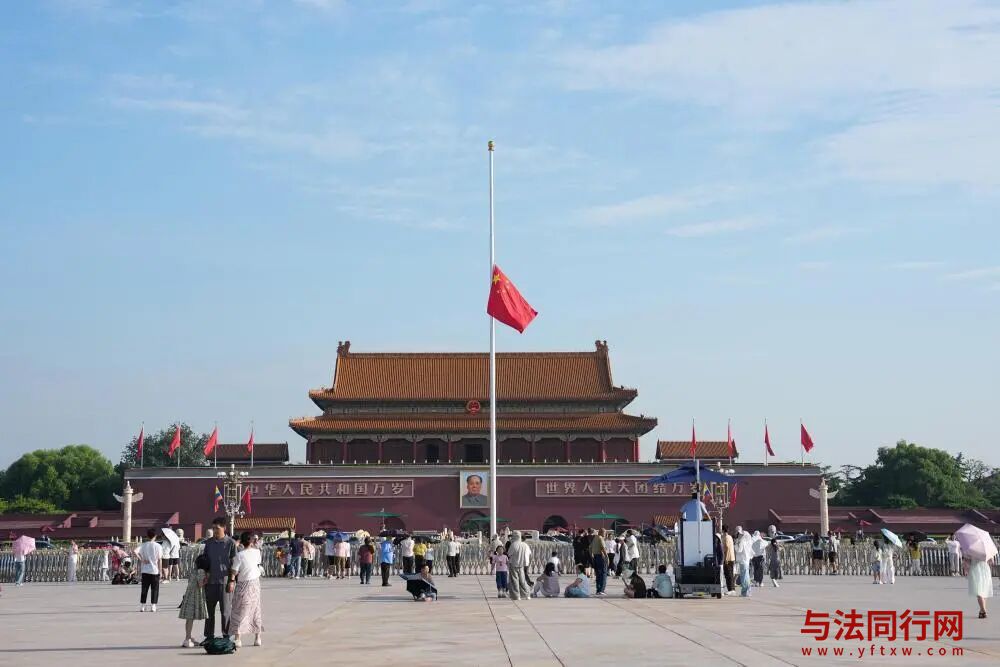ef3795a876921e746b8b5c31bcb3ea96.jpg ef3795a876921e746b8b5c31bcb3ea96.jpg